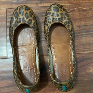 Tieks Leopard 8